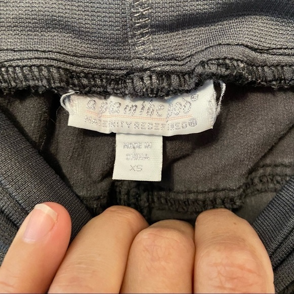 A Pea in the Pod | Gray Corduroy Skinny Pants Size XS - Picture 2 of 8